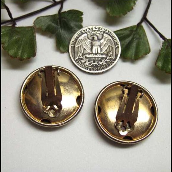 1950s Satin Gold Flower Button Vintage Clip Earrings Price 8056 - Picture 5 of 5